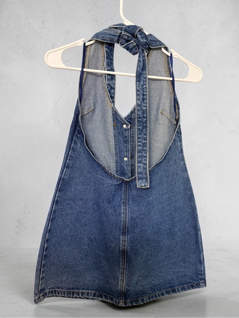 NWT Edikted Destinee Denim Halter Mini Dress Medium Front Button Open Back - Picture 11 of 14